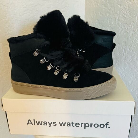 Cougar Daniel‎ Faux Fur Trim Waterproof Arctic Boot Bootie, Black, Size 8, NWT - Picture 1 of 14